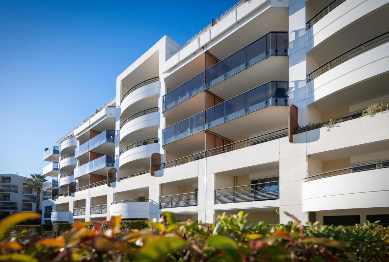 Nemea Appart Hotel Le Lido Cagnes Sur Mer Exteriör bild