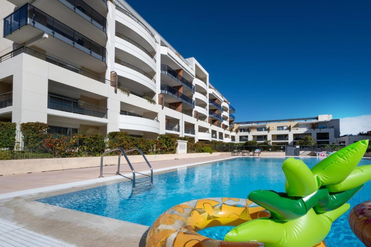 Nemea Appart Hotel Le Lido Cagnes Sur Mer Exteriör bild